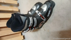 Schischuhe Größe 41 Technika, schwarz