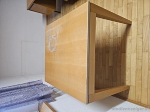 Vollholztisch Bild 4