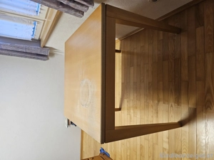 Vollholztisch Bild 3