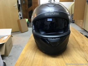 Shark   Motorradhelm         