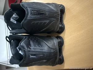 Herrenschuhe Nike Shox R4 Schwarz Bild 5
