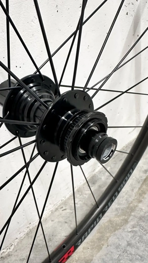 Fulcrum Rapid Red 900 Laufradsatz 28" Bild 3