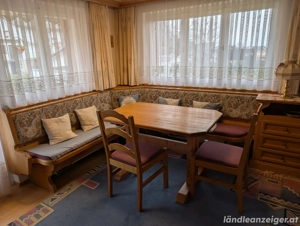 Hochwertige Esszimmer-Garnitur aus Massivholz Schreinerarbeit Bild 4