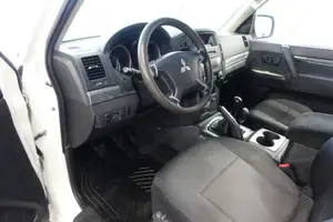 Mitsubishi Pajero Bild 4