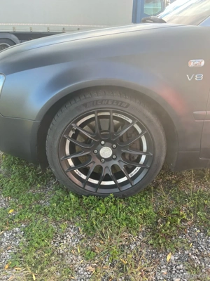 Audi S4 Cabrio 4,2 V8 quattro Tiptronic Bild 8