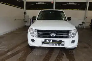 Mitsubishi Pajero Bild 2