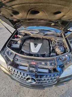 Mercedes-Benz M-Klasse Bild 20