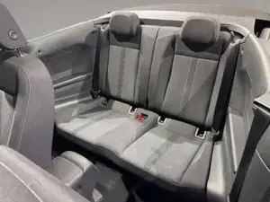 Volkswagen T-Roc Bild 14