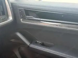 Porsche Cayenne Bild 19