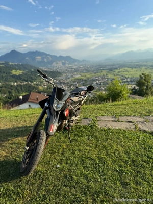 Derbi Senda DRD 50 SM Limited 2020 Supermoto Bild 9