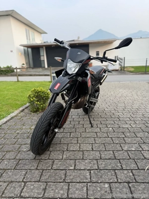 Derbi Senda DRD 50 SM Limited 2020 Supermoto Bild 3