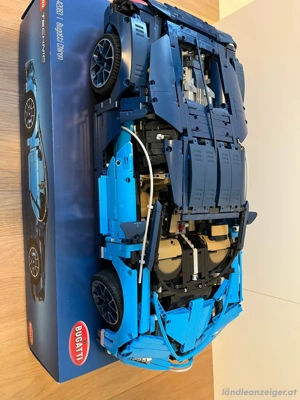 LEGO 42083 Technic Bugatti Chiron Bild 5