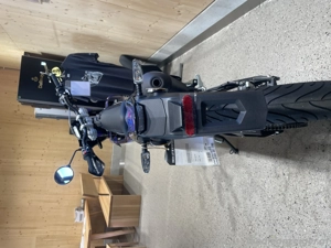 Rieju MRT Trophy 50 rot & violett Bild 3