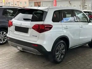 Suzuki Vitara Bild 4