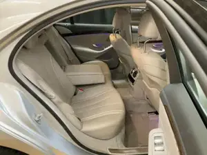 Mercedes-Benz S-Klasse Bild 3