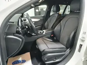 Mercedes-Benz C-Klasse Bild 12