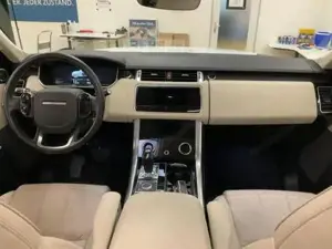 Land Rover Range Rover Sport Bild 2