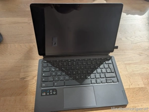 Lenovo 2 in 1 Tablet   Laptop Bild 2