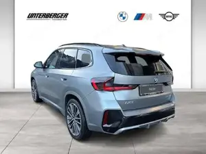BMW iX1 xDrive30 U11 M Sportpaket Head-Up DAB Bild 2