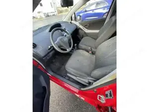 Toyota Yaris Bild 9