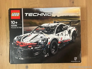 LEGO Technic Porsche 911 RSR 42096 Bild 2