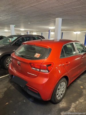 Kia Rio Neon (Baujahr 2017) Bild 3