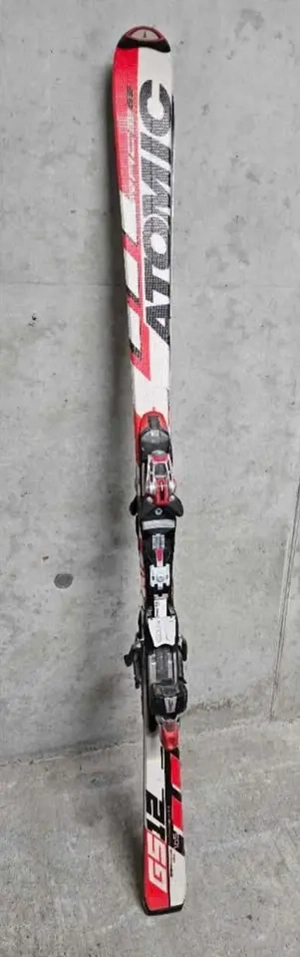 Schi 165cm mit Bindung + Schischuhe 295mm (ca Größe 42)