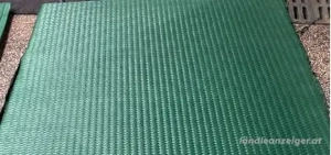 Sehr weiche, fast neue EVA Stallmatte Boxenmatte