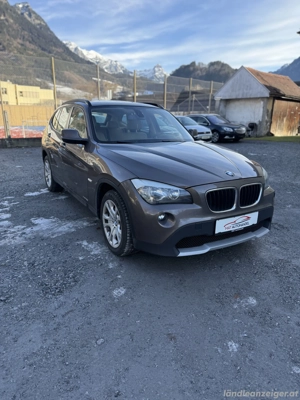 BMW X1 18d xDrive *Neu Vorgeführt*Pano* Bild 3
