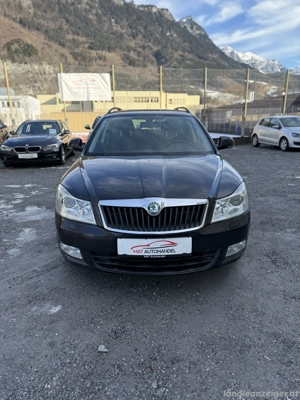 Skoda Octavia Ambition 4X4 *Neu Vorgeführt*AHK*SHZ*Tempomat* Bild 2