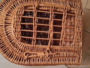 Katzenzubehör: Transportbox und Körbchen Bild 4