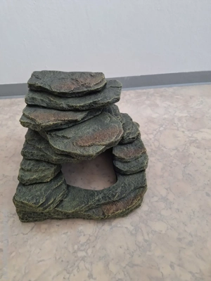 Reptilienhöhlen  Bild 2
