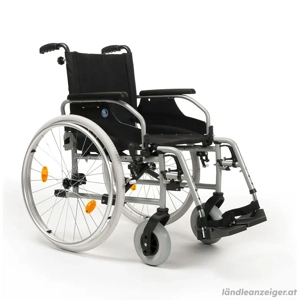 Meyra Rollstuhl neuwertig abzugeben