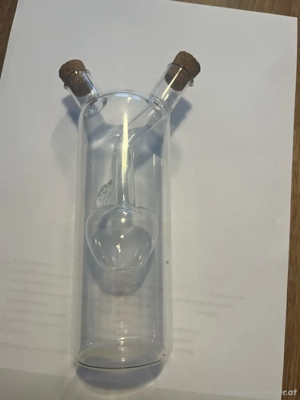Glasfläschen zweiteilig