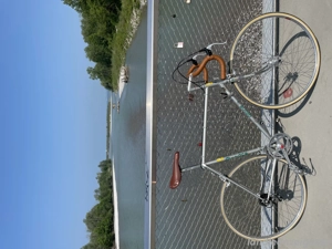 Rennrad der Marke Gitane