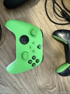 Microsoft Xbox Series X 1TB  Bild 4