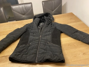 Sehr schöne Winter Jacke 