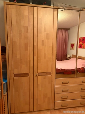 Komplettes Schlafzimmer Bild 7