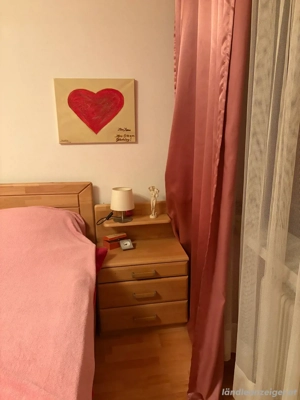 Komplettes Schlafzimmer Bild 8