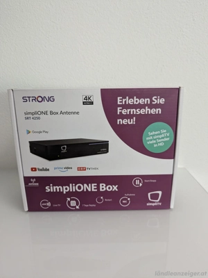 STRONG SRT-4250 Android Streaming Box simpliONE Box Antenne DVBT-Receiver (4K UHD, Aufnahme Restart 
