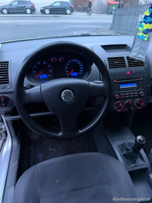 Vw polo 9n 1.2 54ps frisch ab tüv Bild 3