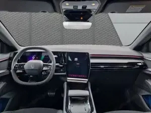 Renault Rafale Bild 14