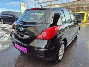 Nissan Tiida Bild 12