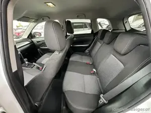 Suzuki Vitara Bild 7