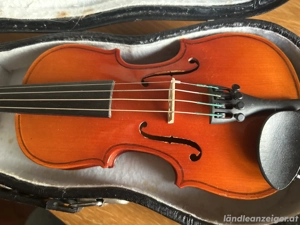   Kinder Geige zu verkaufen  Bild 2