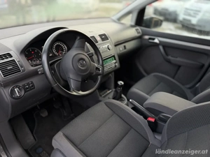 VW Touran 2.0 TDi Bild 4