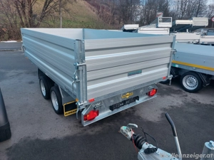 PKW  Anhänger  Bild 2