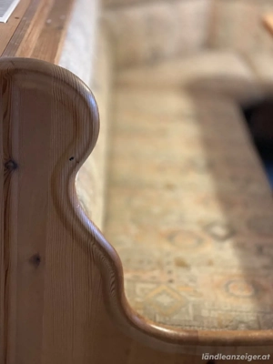 Bauernstube, Tisch, Eckbank und Sessel Bild 3