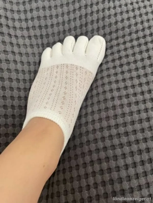 Getragene Socken und Strümpfe Bild 2