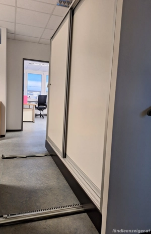 Massiver hochwertiger Archivschrank aus Stahl, bestehend aus 6 Elementen Bild 3